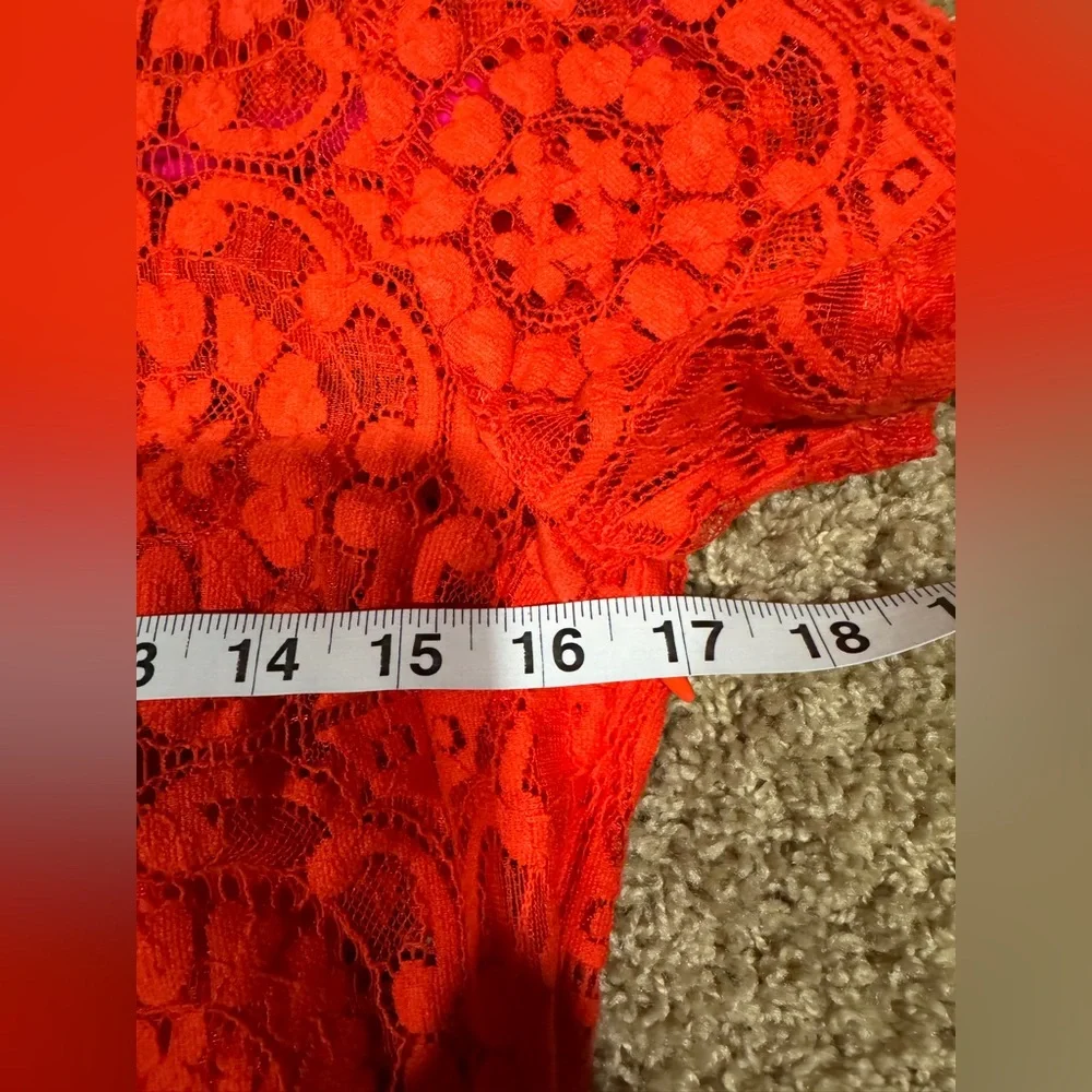 Hollister Red Lace Short Sleeve‎ Dress size Small - Picture 9 of 11